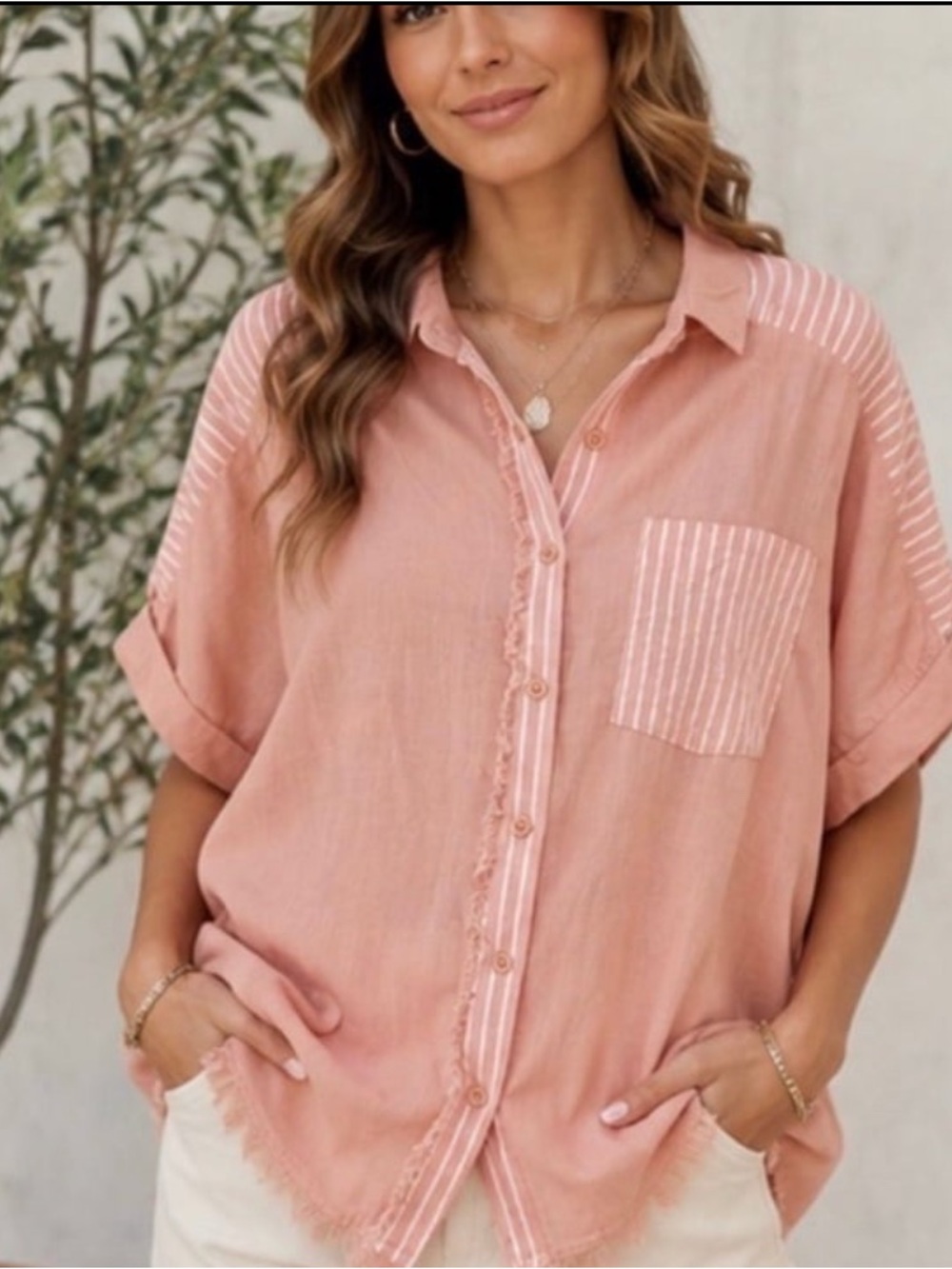 Umgee Pink and White Striped Short Sleeve Button-Down Blouse., size Medium